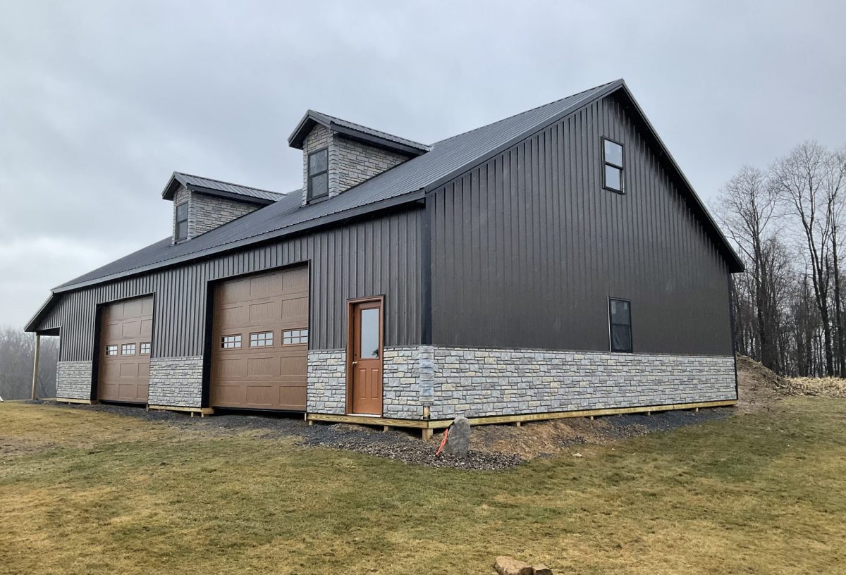 40x60x12-with-10x40-lean-to-Black-Roof-Burnished-Slate-Siding-Glacier-Bay-Wainscoting-Black-Trim-Fascia-and-Soffit